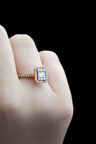 0.60 Ct Baget Kare Tektaş Yüzük Rose Gold