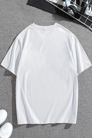 Uyguntarz Korku Karakterleri Baskılı Unisex Oversize Tshirt Beyaz