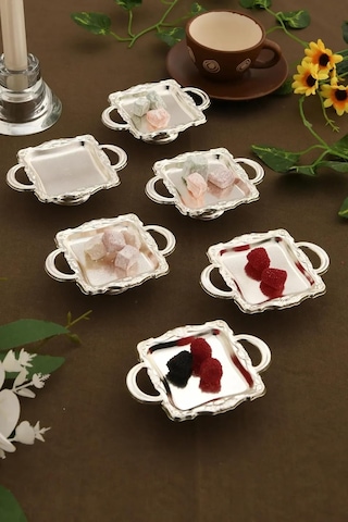 Mucit Home Mini Kulplu Kare Model Ayaklı Lokumluk 6'li Takım Gümüş Diğer