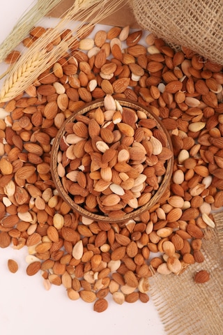 Kayısı Çekirdeği Acı 100 G 100 G