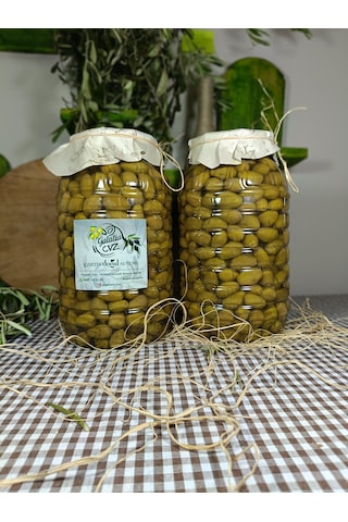 Aydın Yöresi Çekiçte Eğri Çekirdek Cinsi Sofralık Tatlandırılmış Kırma Yeşil Zeytin 4 KG