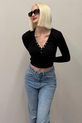 Madmext Siyah V Yaka Uzun Kollu Düğme Detaylı Kaşkorse Bodysuit Mg2194 Siyah
