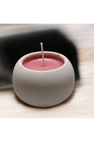 El Yapımı Mum Yuvarlak Beton Kapta Büyüleyici Soya Mumu