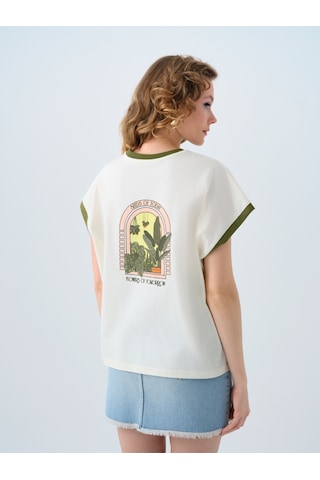 Relax Fit Kadın Tshirt K.kol Ekru