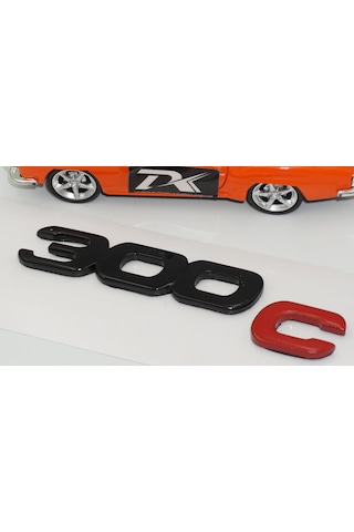 Dk Tuning 300c Bagaj Kırmızı Siyah Logo Arma Yazı Chrysler İle Uy