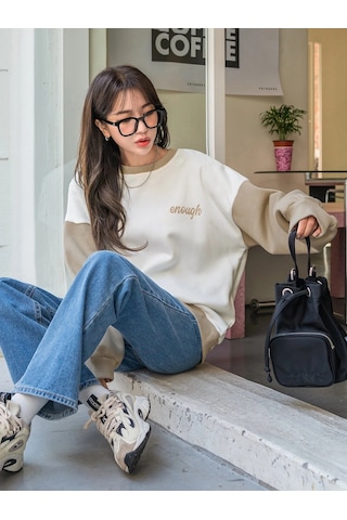 Kadın Beyaz Enough Baskılı Bej Kol Detay Oversize Sweatshirt Bej