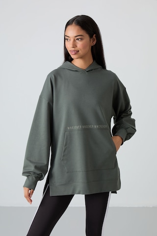 Tommy Life Çağla Balon Kol Yazı Nakışlı Kadın Oversize Tunik Sweatshirt - 97163 Çağla