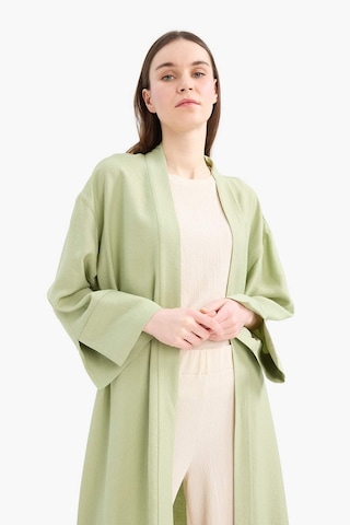 Defacto Relax Fit Bisiklet Yaka Kimono D9929ax25smgn1216 Yeşil