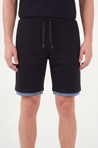 Buratti Oysho Kumaş Çift Katmanlı Paça Detaylı Bağlamalı Short Erkek Short 5908091 Siyah