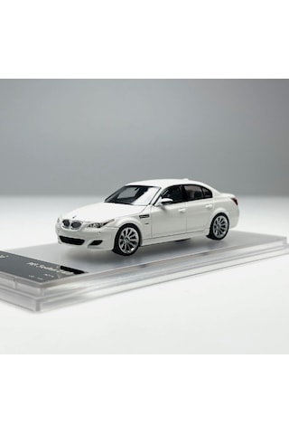 King Model Bmw M5 E60 White Beyaz 1/64 Pleksi