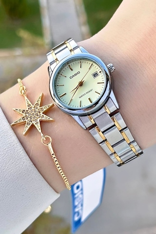 Casio Csıste146 Kadın Kol Saati