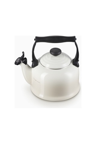 Le Creuset Geleneksel Islık Çalan Emaye Kaplı Çaydanlık, 2.1l Çaydanlıklar Meringue