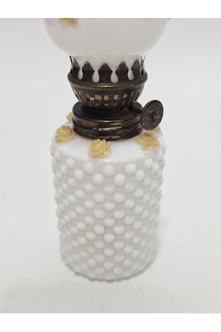 Çiçek Motifli Antika Opal Cam Gaz Lambası 035 Beyaz