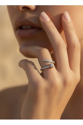 Ayarlanabilir Çivi Model Zirkon Taşlı Silver Renk Çelik Yüzük Gümüş