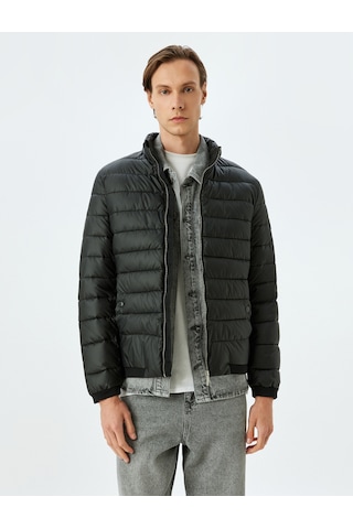 Koton Dik Yaka Etiket Detaylı Lateks Kumaş Slim Fit Şişme Ceket Siyah 5wam20029hw Siyah