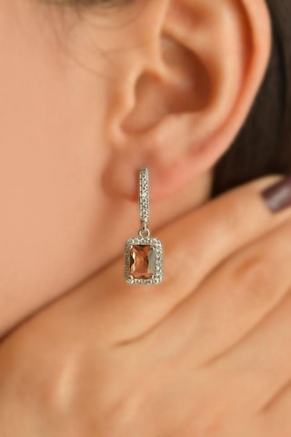 Zultanit Taşlı Rodyum Tektaş Sallantılı Baget Gümüş Küpe