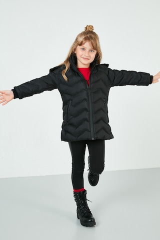 Lela Peluş Astarlı Yakası Suni Kürklü Çıkarılabilir Kapüşonlu Kışlık Kız Çocuk Mont 5766041 Siyah