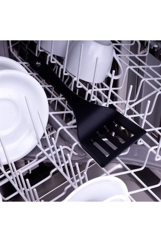 Lurch - Platin Silikon Delikli Spatula 32,5 Cm Siyah - Yanmaz, Yapışmaz, Bükülmez, Çizmez, Tat Ve Koku Bırakmaz - 240603 Renk