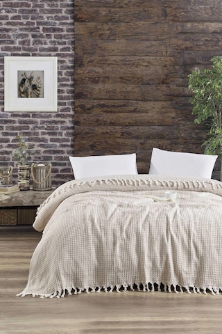 Çift Kişilik Yatak Pikesi Piramit Bej 200 X 230 Cm Çok Renkli
