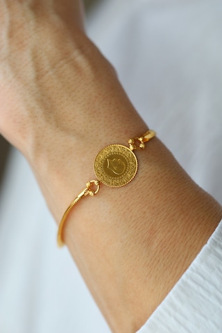 Yenigün Kuyumculuk 14 Ayar Altın Balıksırtı Zincirde 22 Ayar Çeyrek Altınlı Bileklik