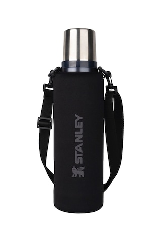 Stanley Neopren Klasik Termos Kılıfı ve Omuz Askısı 1.9 L Siyah