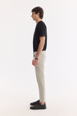 Avva Erkek Nil Yeşili Pamuklu Elastan Roma Crop Slim Fit Jean Pantolon A61y3522