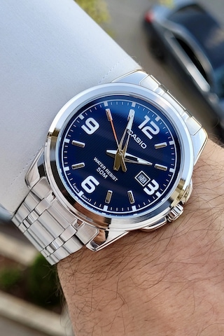 Casio Csıste245 Erkek Kol Saati Gümüş