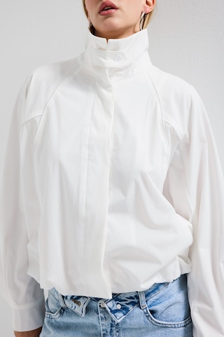 Itsbasic Kadın Beyaz Renk W5 Oversize Özel Organik Kumaş Tasarım Gömlek Ceket