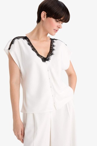 Defacto Regular Fit V Yaka Saten Kısa Kollu Gömlek G4407ax25auer105 Ekru