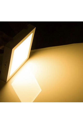 Maxled 18w Sıva Üstü Kare Led Panel Armatür 4000k Ilık Beyaz Beyaz