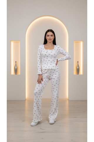 Divinus Kiraz Desenli Kaşkorse Pijama Takım Beyaz