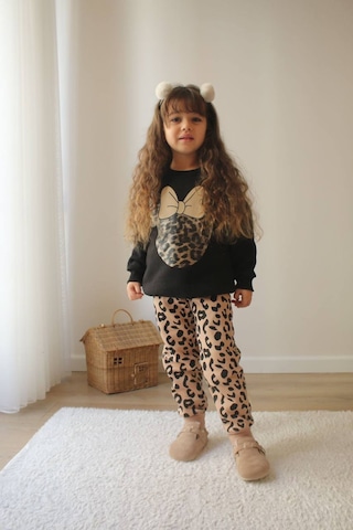 Lolliboomkids Kız Çocuk Siyaj Üzeri Leopar Baskılı Mickey Şardonlu Yumuşacık Kışlık Alt Üst Takım Siyah