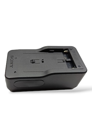 BC-V615 NP-730 NP-930 NP-F330 NP-F530 NP-F550 NP-F750 NP-F930 NP-F950 NP-F960 Sony Uyumlu Şarj Aleti Batarya