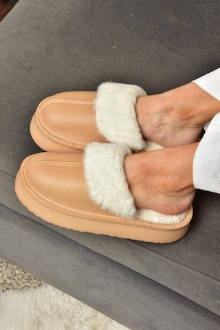 Fox Shoes T918264209 Vizon İçi Peluş Kadın Terlik Vizon