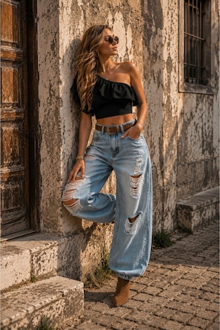 Na Addesıgn Fırfır Detaylı Crop Bluz Zamansız Şıklığın Modern Yorumu Siyah Ve Beyaz Renk Seçeneği
