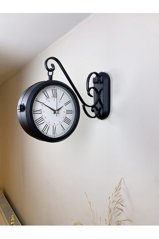 Siyah Metal Modern İstasyon Saati 36 X 25 Cm