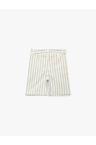 Koton Pamuklu Cepli Beli Ayarlanabilir Lastikli Gabardin Çizgili Şort Ekru Çizgili 6skb40137tw