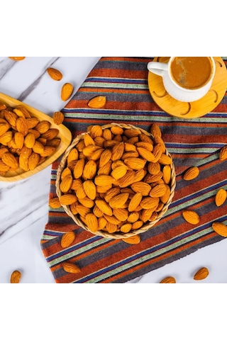 İthal Çiğ Badem - Lebsan Kuruyemiş 1 KG