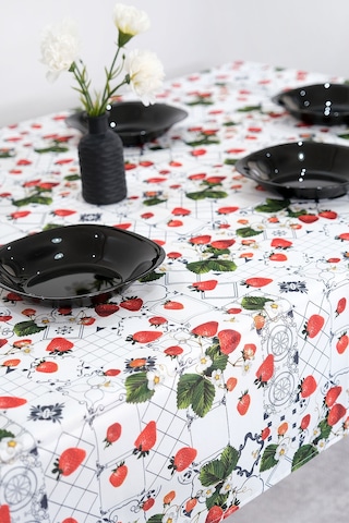 Sufre Sıvı Geçirmez Masa Örtüsü Sofra Bezi Sofra Örtüsü Piknik Örtüsü Çilek