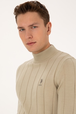 U.S. Polo Assn. Erkek Slim Fit Boğazlı Yaka Açık Haki Kazak 50315019-VR183