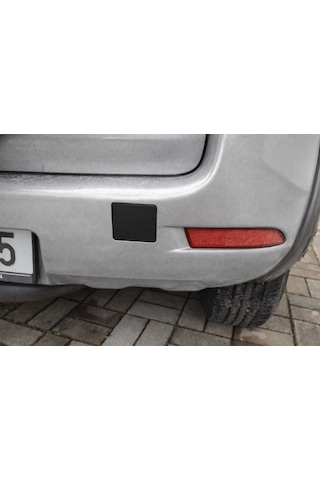 Daihatsu Terios Arka Tampon Çeki Demir Kapağı Daihatsu Terios Arka Tampon Çeki Demir Kapağı