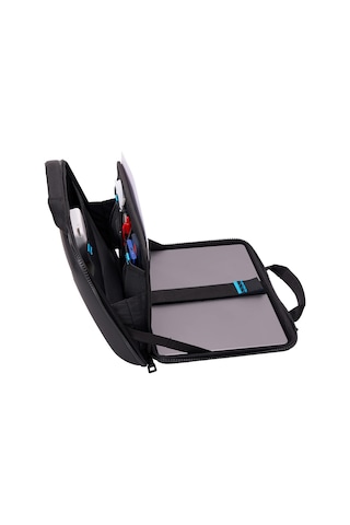 Thule Gauntlet 4.0 Macbook Pro Çantası 16'' - Siyah