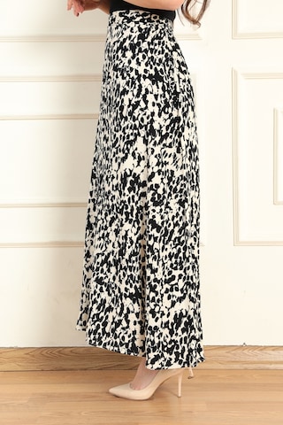 Modaplaza Kadın Desenli Etek 8003- Çok Renkli K24MBGD8003ETKSİYAH EKR Siyah - Ekru