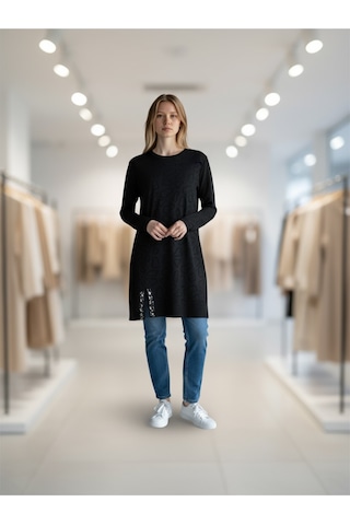 Kadın Önü Desenli Etek Yan Ucu Boncuklu Düşük Kol Tunik Siyah