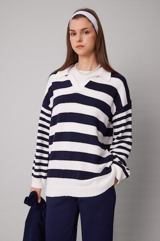 Defacto Regular Fit Çizgili Polo Yaka Tişört Tunik C2850AX24SPNV243 Lacivert