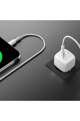 Belkin Boost Compact Usb-c Pd 3.1 30w Şarj Cihazı, Beyaz