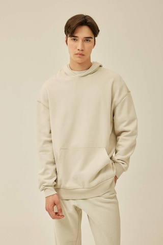 Defacto Comfort Regular Fit Rahat Kalıp Kapüşonlu Basic Sweatshirt B4446AX24SPGR437 Gri