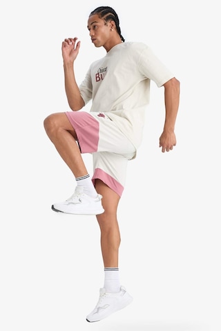 DeFactoFit NBA Chicago Bulls Standart Fit Kısa Paça Şort E2189AX25SMBG810