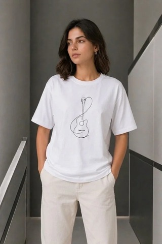Hazego Minimal Gitar Baskılı Tişört T-shirt Yazlık Kısa Kol Bisiklet Yaka T-shirt - Beyaz