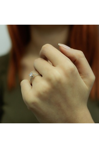 Lova D Renk 0,27 Karat Pırlanta Tektaş Yüzük - 1050014